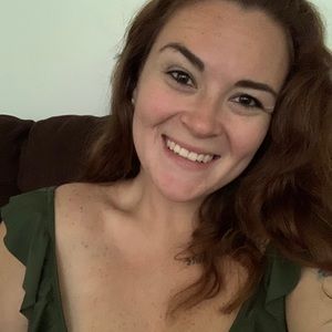 Meet your Posher, Brooke